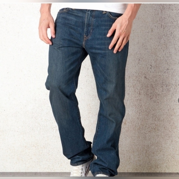 Levi's 504 Mens Size 31x32 Loose Straight Leg Denim Jeans - Picture 1 of 6
